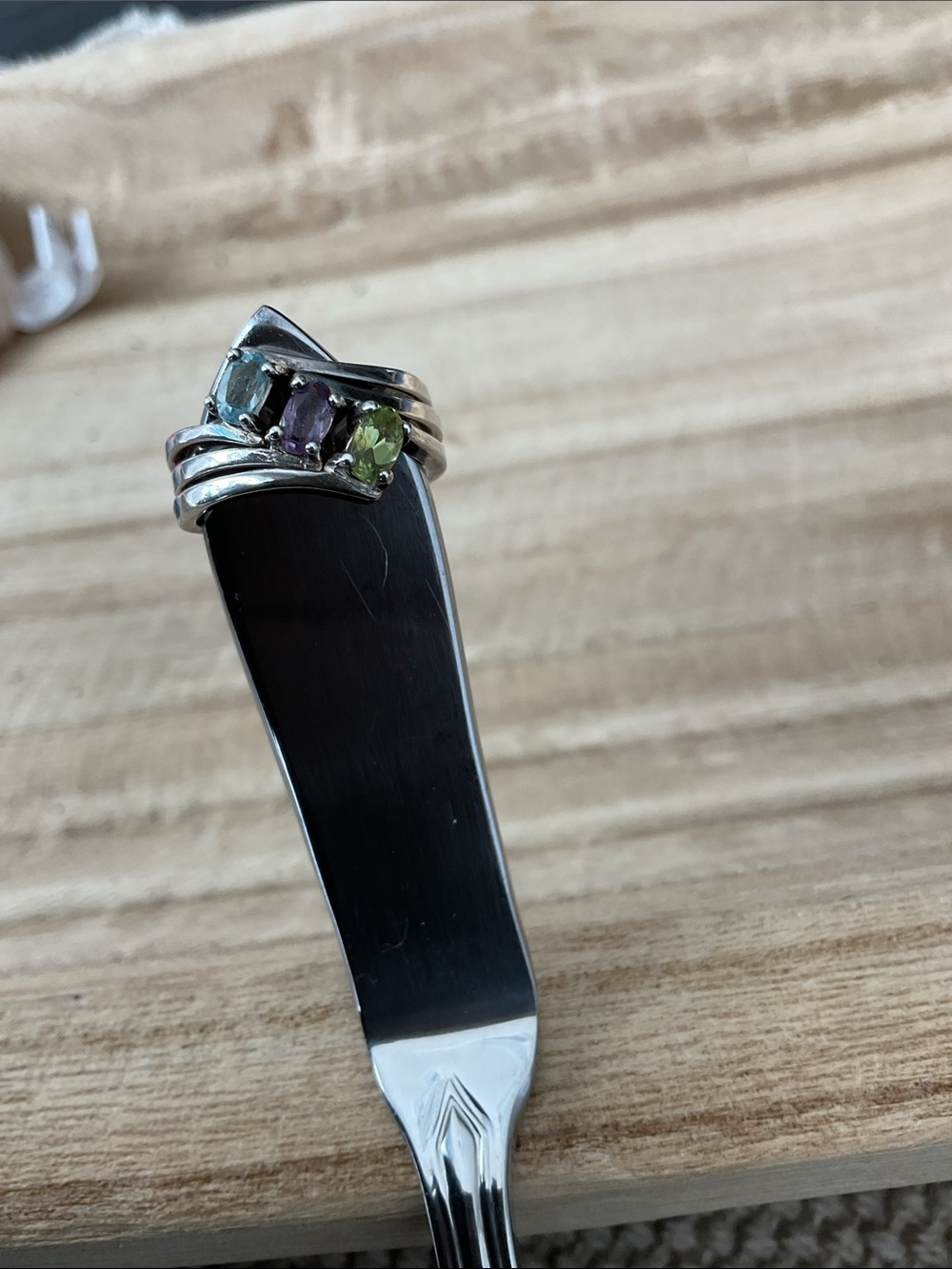 2 Rings - Picture 4 of 12
